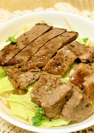 ぱぱっと！ステーキ丼-レシピのメイン写真
