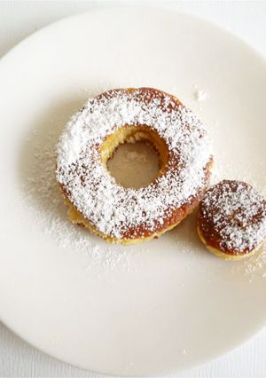 ホットケーキミックスで　ドーナツ-レシピのメイン写真
