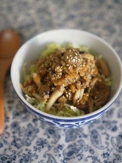 きのこ納豆そぼろ丼-レシピのメイン写真