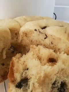 ホームベーカリーと炊飯器で黒豆ちぎりパン-レシピのメイン写真
