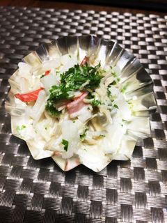 ホタテ缶+大根+カニカマ+ワサビの葉あえ-レシピのメイン写真