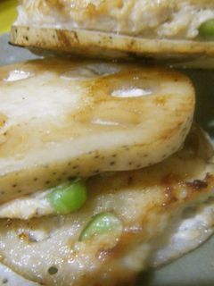 簡単!れんこんと鶏ミンチの挟むだけバーグ-レシピのメイン写真
