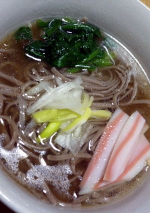 かけそば ～鶏がらで出汁を取った♪～-レシピのメイン写真
