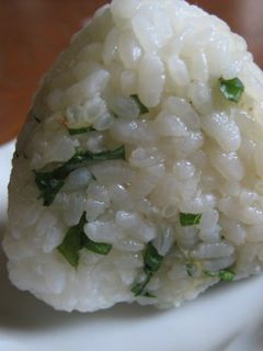 大葉としょうがのおにぎり♪-レシピのメイン写真