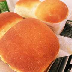 รูปของ 食パン〜砂糖・乳製品不使用