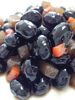 リメイク☆市販の黒豆煮+こんにゃく&人参-レシピのメイン写真