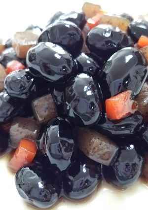 リメイク☆市販の黒豆煮＋こんにゃく＆人参-レシピのメイン写真