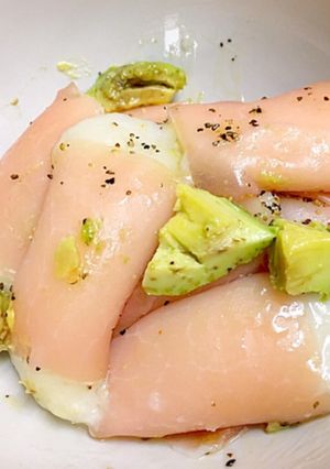 餅の生ハム包み、アボカド和え-レシピのメイン写真