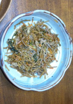 ガッツリ☆豚肉と野菜のきんぴら胡麻和え-レシピのメイン写真