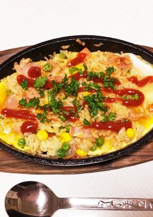 スキレットで作るさかさまオムライス-レシピのメイン写真