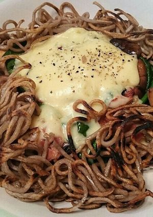 本日の夜食 そばでガレット風-レシピのメイン写真
