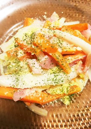 白菜と人参のシーザードレッシング炒め-レシピのメイン写真
