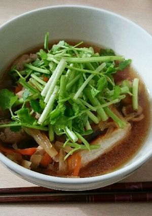 ストウブで作る我が家のお雑煮-レシピのメイン写真