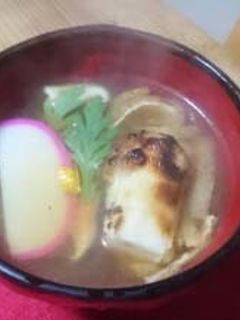 おもち:ほうれん草と油揚げのお雑煮-レシピのメイン写真