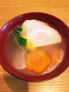 鶏がらスープの素で作る東京風お雑煮-レシピのメイン写真
