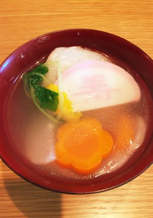 鶏がらスープの素で作る東京風お雑煮-レシピのメイン写真