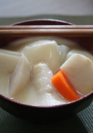 京都の白味噌お雑煮-レシピのメイン写真