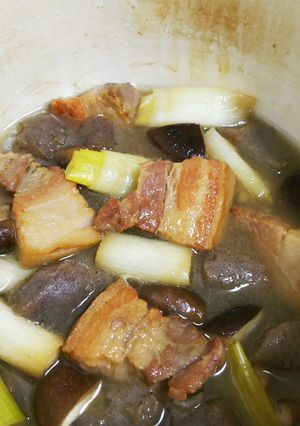豚の角煮＊すきやき風の煮物＊豚バラ蒟蒻-レシピのメイン写真