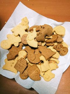 HMでお子さまと一緒に簡単型抜きクッキー-レシピのメイン写真