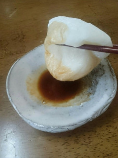 材料2つ*砂糖醤油もち*-レシピのメイン写真
