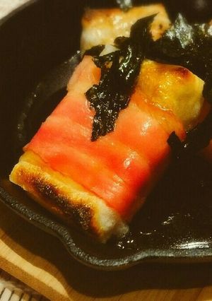 簡単！スキレットで絶品甘だれ餅ベーコン♪-レシピのメイン写真
