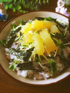 正月ランチに☆簡単♪数の子サラダ丼ぶり-レシピのメイン写真