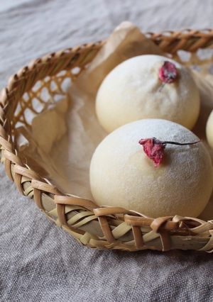 自家製酵母☆豆乳あんぱん【クリチ入り】-レシピのメイン写真