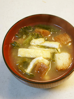 ごま油香る、キャベツ&仙台麩の味噌汁-レシピのメイン写真
