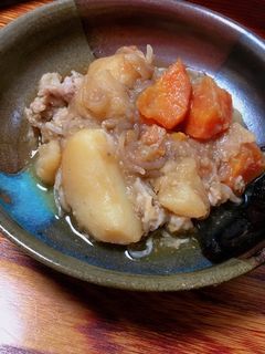 食卓の主役☆麺つゆで炊飯器で肉じゃが!-レシピのメイン写真