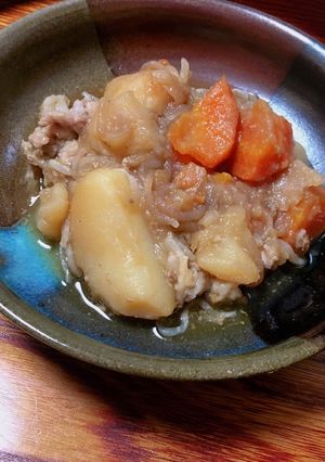 食卓の主役☆麺つゆで炊飯器で肉じゃが！-レシピのメイン写真