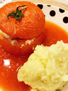 トマトの肉詰めとマッシュドポテト添え-レシピのメイン写真