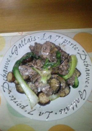 豚肉と青梗菜の黒ゴマオイスターソース-レシピのメイン写真