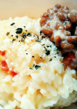 ＊洋風ＴＫＧ！卵と納豆のチーズリゾット＊-レシピのメイン写真