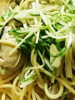 牡蠣と水菜のペペロンチーノ?和風パスタ?-レシピのメイン写真