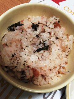 しらすと梅干しの炊き込みご飯-レシピのメイン写真