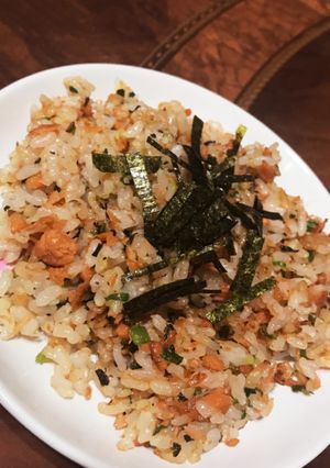 簡単ですぐ出来る♡鮭チャーハン-レシピのメイン写真