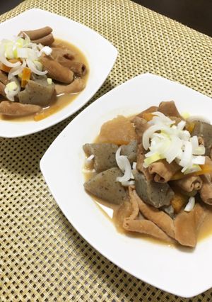 お鍋いっぱい♬我が家のもつ煮込み-レシピのメイン写真