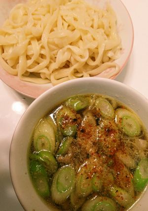鶏皮つけうどん(手抜き手打ちうどん付き)-レシピのメイン写真