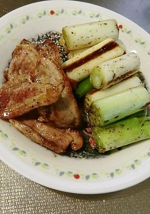 お雑煮用の鴨で、鴨とねぎの塩コショウ焼き-レシピのメイン写真