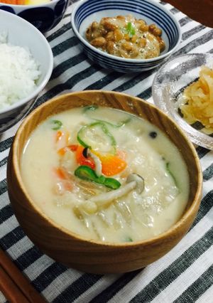 朝食に！ 具沢山 粕汁-レシピのメイン写真