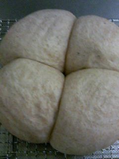 炊飯器で紫蘇ジュース酵母パン-レシピのメイン写真