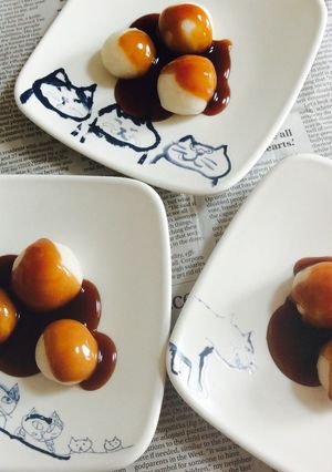 お雑煮に飽きたら…切り餅で、みたらし団子-レシピのメイン写真