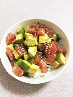 マグロとアボガドのわさび丼-レシピのメイン写真
