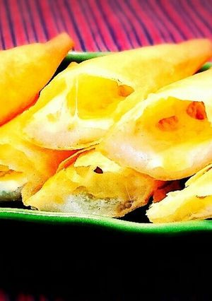 余ったお餅で☺モチマヨチーズ春巻き-レシピのメイン写真