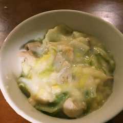 รูปของ 白菜と鶏肉のゆず胡椒クリーム煮
