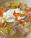 半熟卵入り具沢山インスタントラーメン