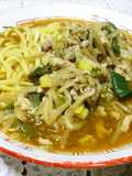 豚肉唐辛子　担々麺風ラーメン
