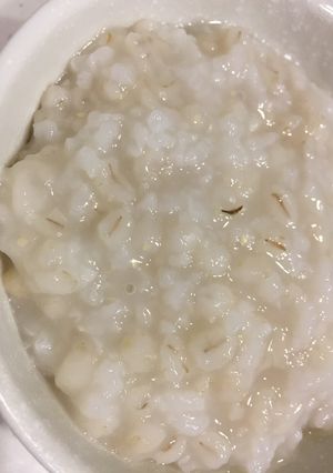 炊飯器で簡単☆ぽってり☆もち麦おかゆ-レシピのメイン写真