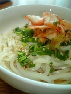 キムチのっけうどん-レシピのメイン写真