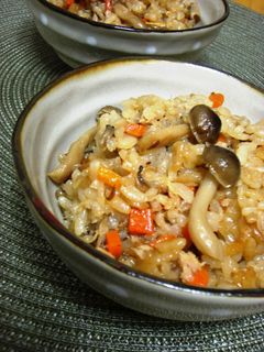 秋味♪きのこたっぷり炊き込みご飯♡-レシピのメイン写真